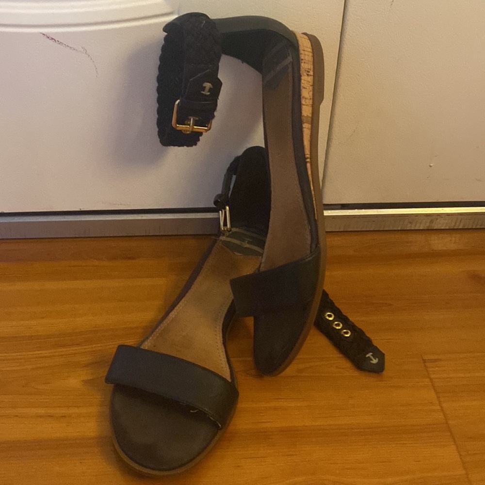 Sperry top slider sandals